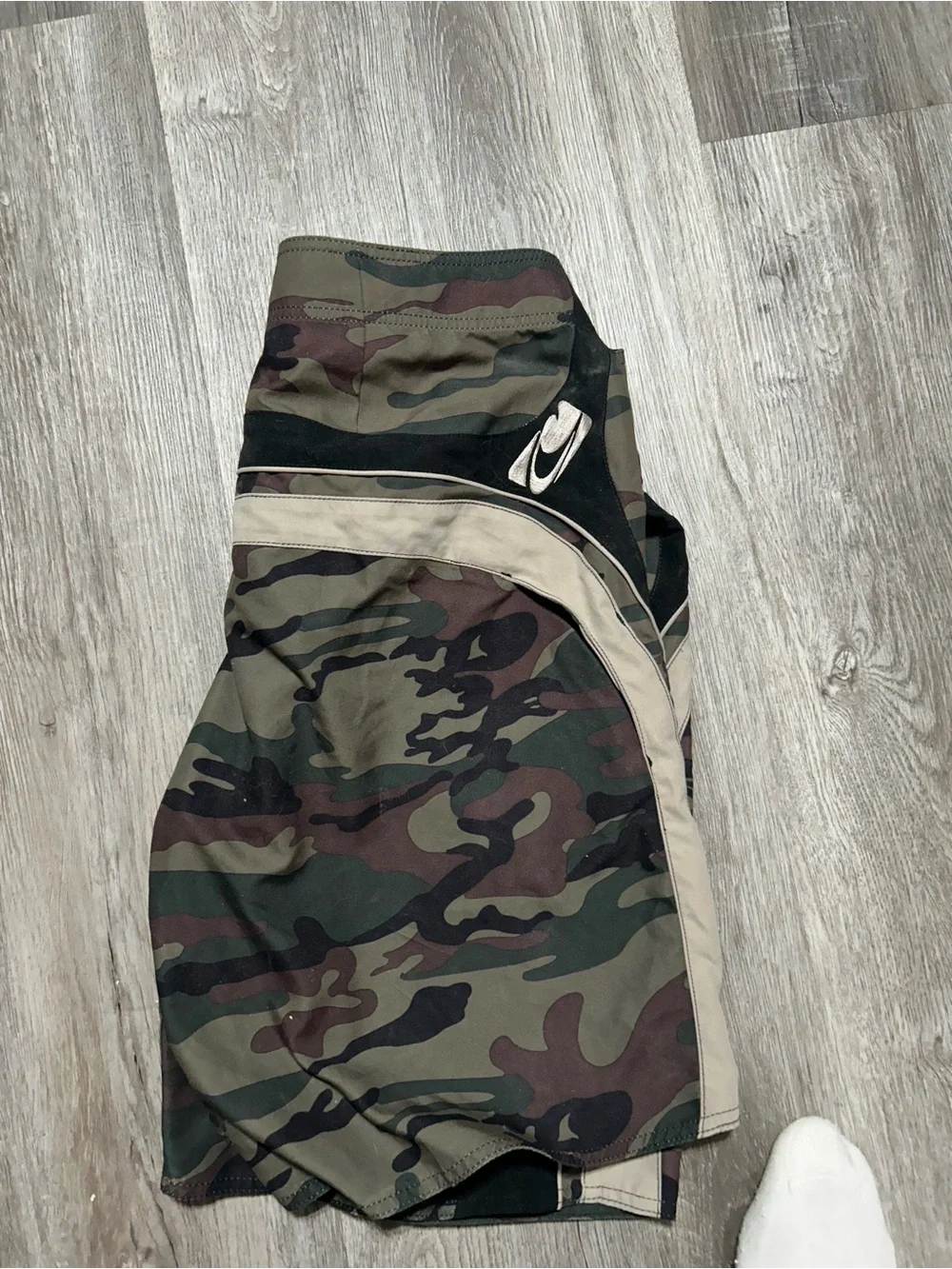 O'Neill Men's Camo Board Shorts in Olive/Brown